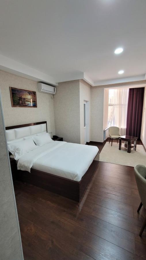 Hotel Ayni Douchanbé Extérieur photo