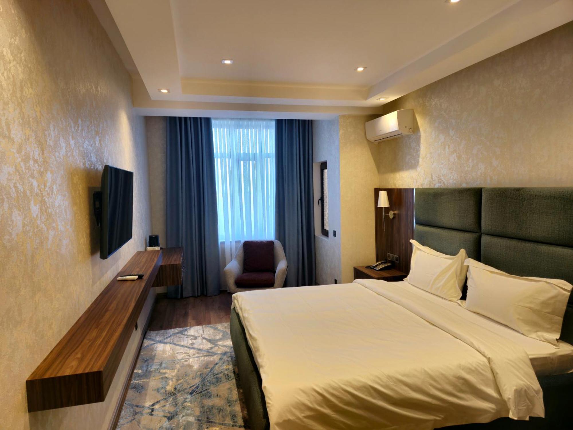 Hotel Ayni Douchanbé Chambre photo