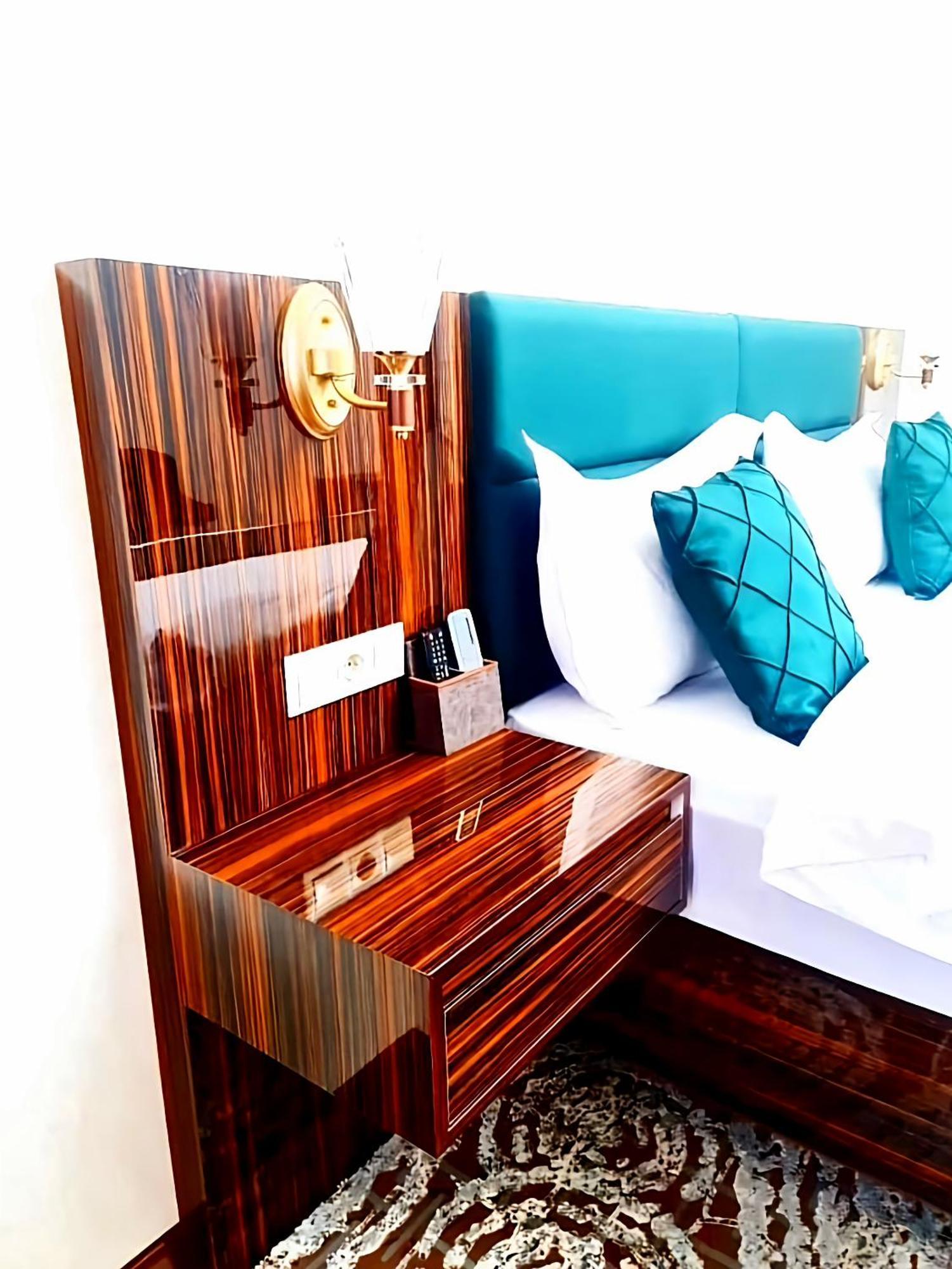 Hotel Ayni Douchanbé Chambre photo